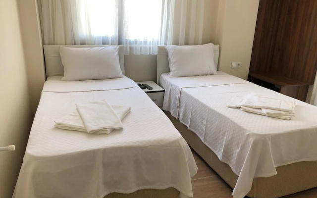 Deniz Otel