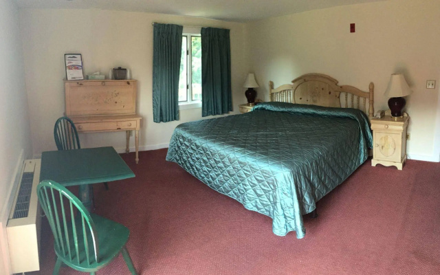 Mountaineer Inn