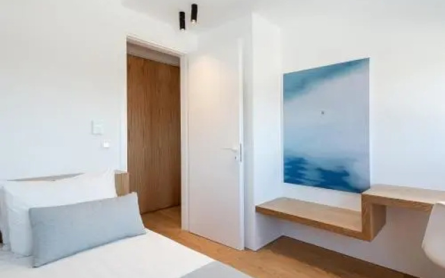Flat 4 Bedrooms 3 Bathrooms - Souda