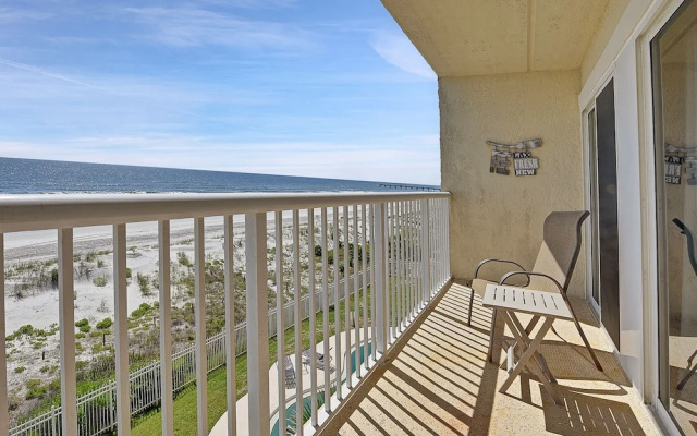 Jacksonville Beachdrifter by Distinctive Beach Rentals