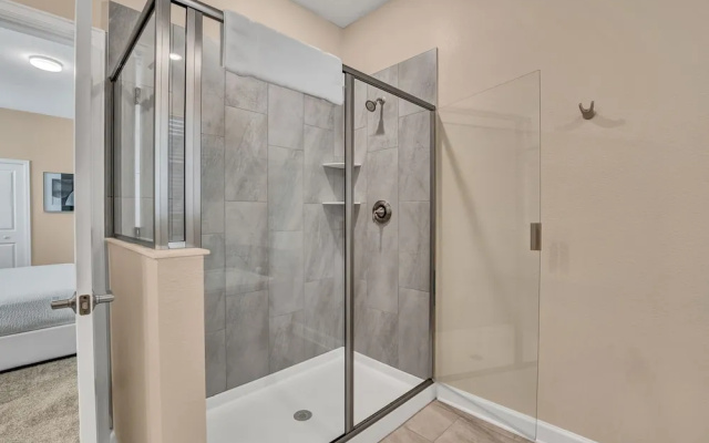 4586 Narrative Ln