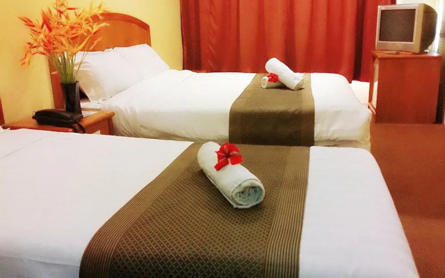 Global Hotel