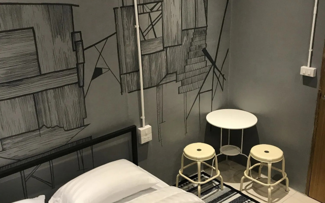 Slumwhite Hostel