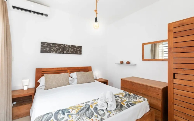 Athena Villa D10