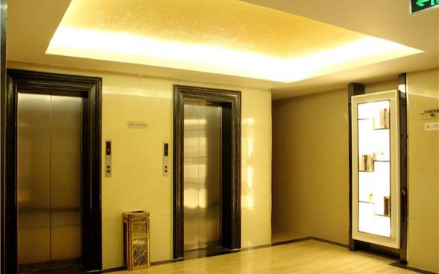 Lavande Hotel Dongguan Tangxia Tianhong Shopping Center