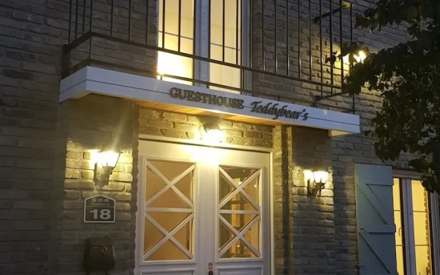 hotelImage
