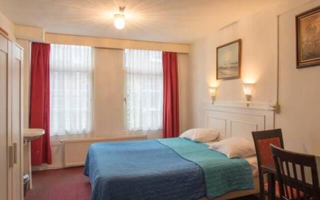 Отель The Regal Hotel Нидерланды, Амстердам - отзывы, цены и фото номеров - забронировать отель The Regal Hotel онлайн комната для гостей