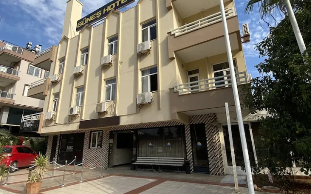 Gunes Hotel