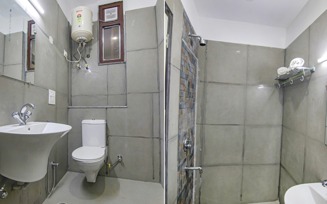 Fabhotel F9 Ashok Vihar