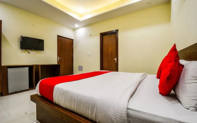 Mark Inn by OYO Rooms