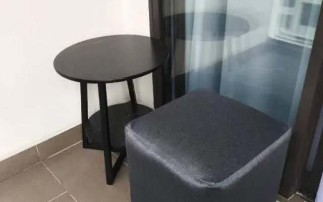 Urban360 Pool view /stylist design with Netflix