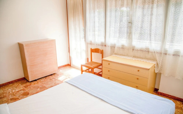 Central Apartment at 250m From the sea
