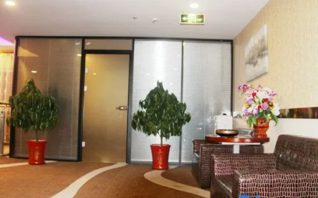 Shanghai Featured Hotel