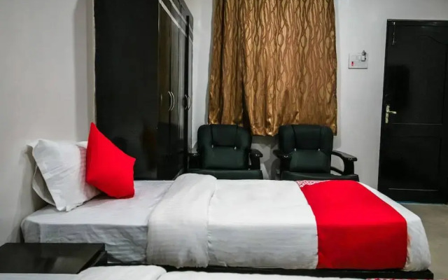 V V Pride by OYO Rooms