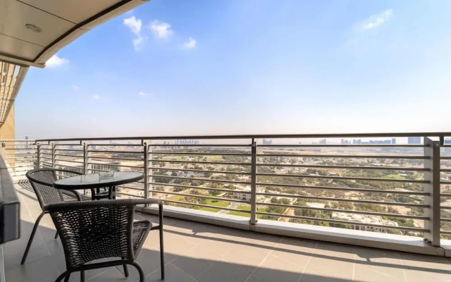 Silkhaus Exclusive 2bdr in Difc Sky Gardens
