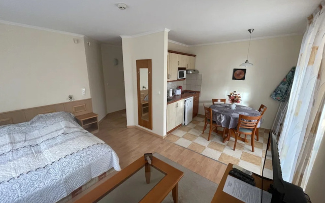 Garda Apartmanház