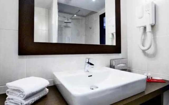 Hôtel Kyriad Design Enzo Thionville