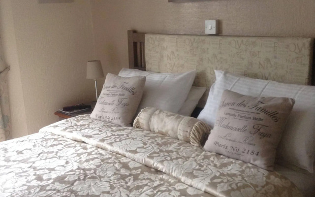 Abbeyfield Hotel