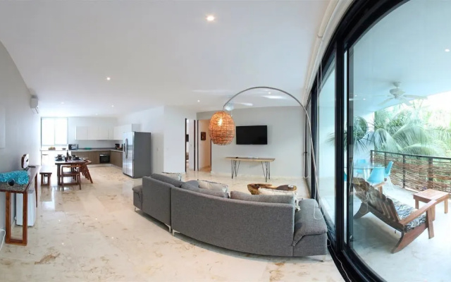 Oh So Heavenly Condo , ENCANTO 205 E – By Salt-Kisses