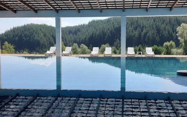 One-bedroom Villa in the Beautiful Pinerose Resort