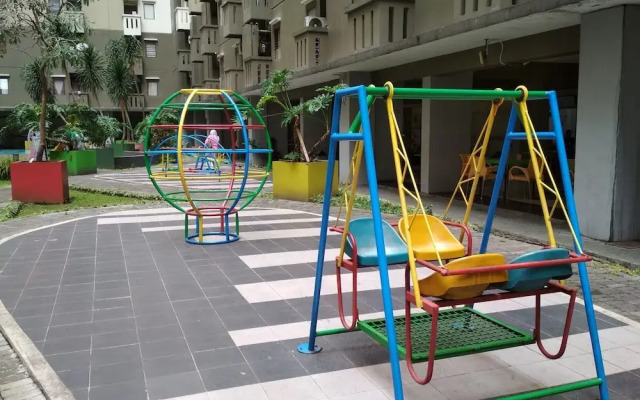 Stylish 1BR with Extra Room Gateway Ahmad Yani Cicadas Apartment