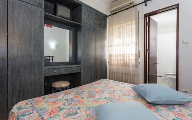 Residencial Miramar by Portugalferias