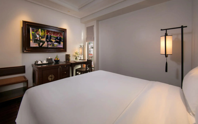 Lucien Hanoi Lakeside Hotel & Rooftop