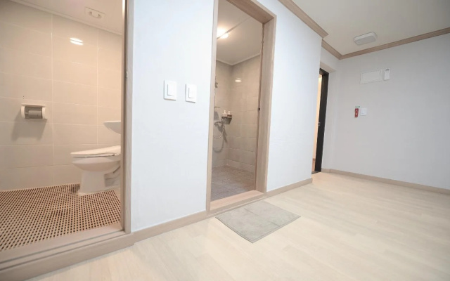 Y's House - Hostel