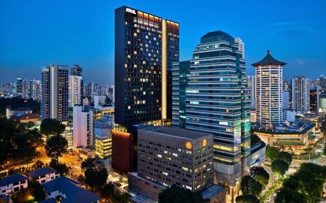 Отель YOTEL Singapore Orchard Road Сингапур вид на фасад