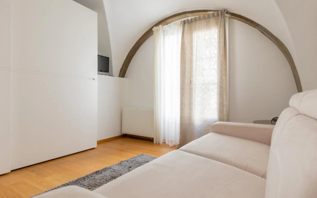Santo Stefano 13 - Quadrilocale elegante