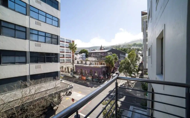 5th Floor - City Center 3bed Central and Spacious