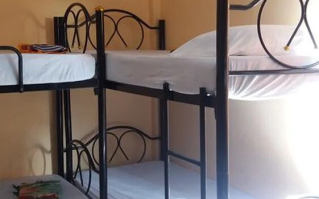 Good Luck Lanta Hostel