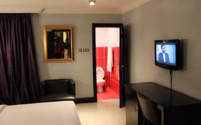 Отель The Hedge Suites Нигерия, Лагос - отзывы, цены и фото номеров - забронировать отель The Hedge Suites онлайн комната для гостей