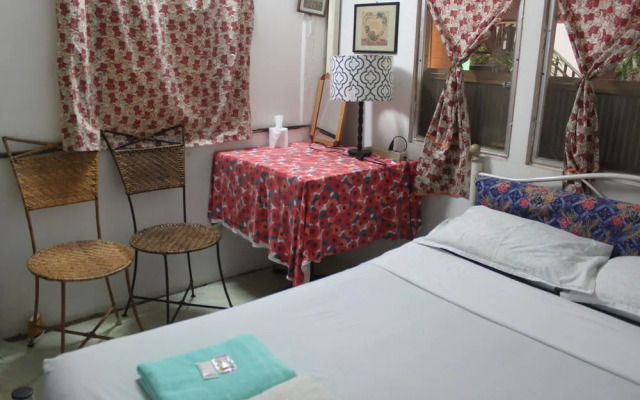 Thaphae Bunk Home