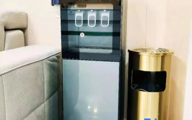 Zuoting Hotel (Jinqiu Road, Shanghai University store)