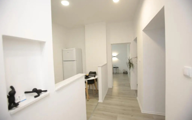 Miaap Apartments