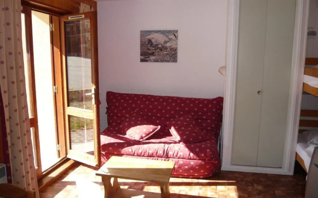 Carene N°2 : Studio 4 Personnes / Studio 4 People