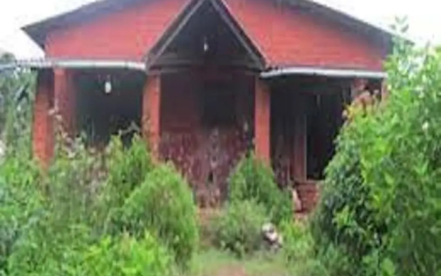 Nutan Vilas Mahadik Paryatan Kendra , Chiplun