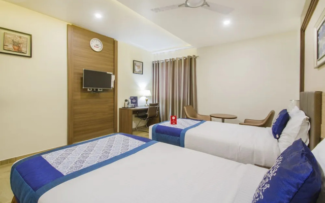 OYO 10127 SVM Grand Uppal
