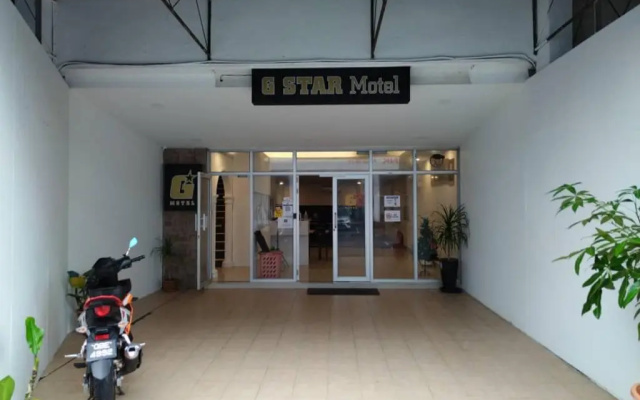 G Star Motel