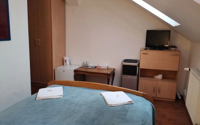 Auspicie Apartment