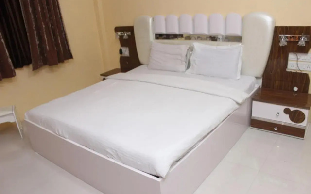 Villa 99 4BHK