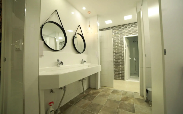 Book Home Gyeongju