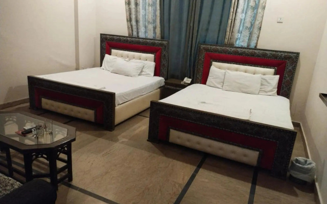 Hotel Day IN One