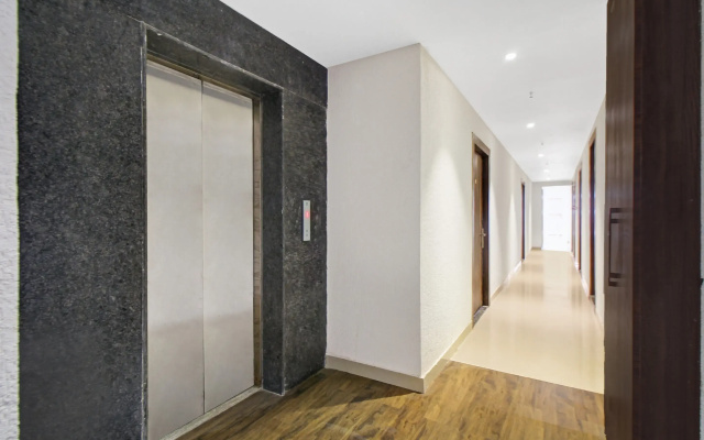 Super Townhouse Oak Hotel Lake View Royal Near Science City