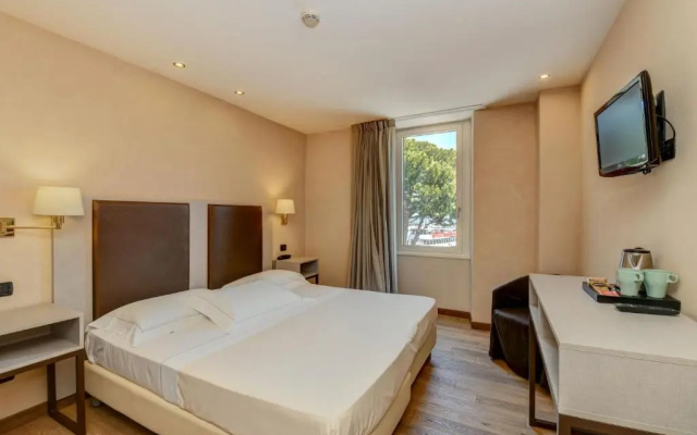 Hotel Tripoli