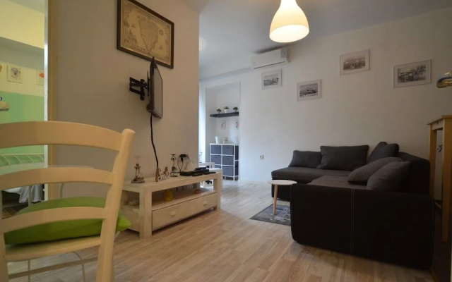 Apartment De Amicis