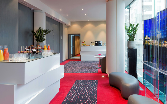 Hotel N'vY