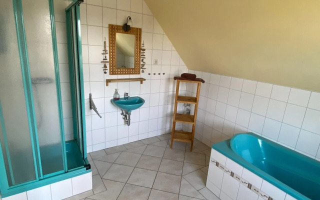 Inviting Apartment in Pruchten With Garden