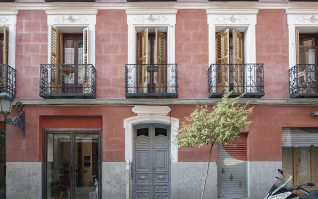 Отель Apartamento Palacio Real IV вид на фасад